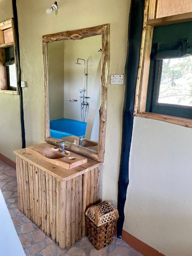 Enshama Game Lodge And Campsite Katunguru Esterno foto