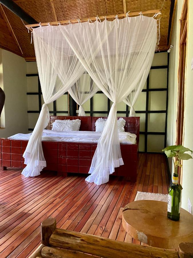 Enshama Game Lodge And Campsite Katunguru Esterno foto