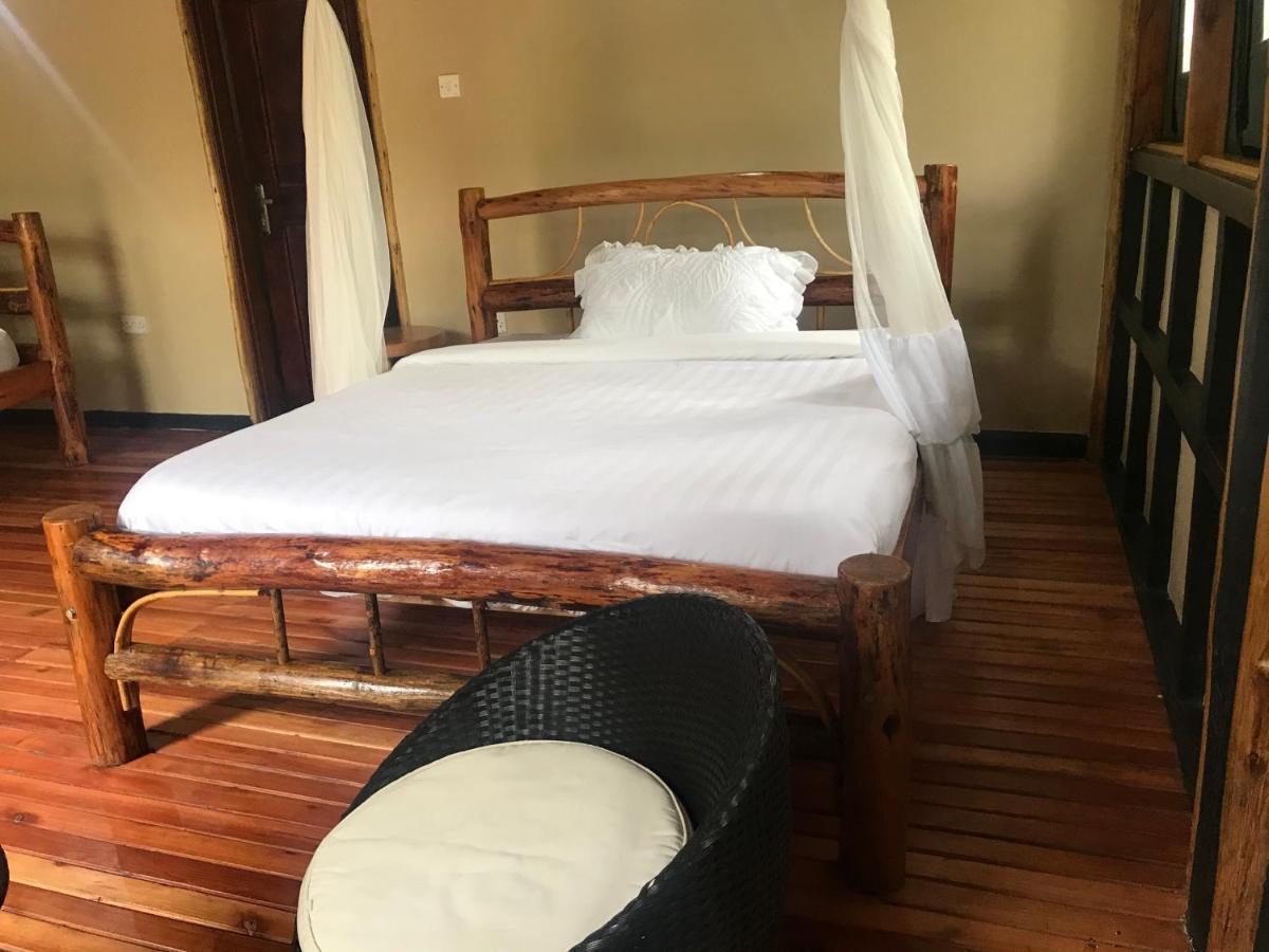 Enshama Game Lodge And Campsite Katunguru Esterno foto
